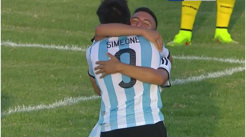 Argentina venció a Bolivia y avanzó de fase en el Sudamericano