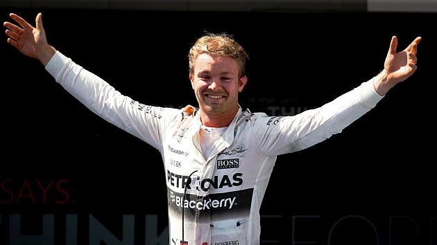 Rosberg le planta cara a Hamilton