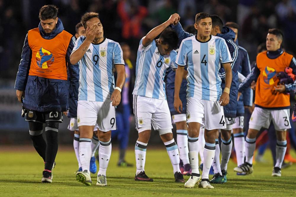 Argentina perdió con Ecuador y quedó complicado