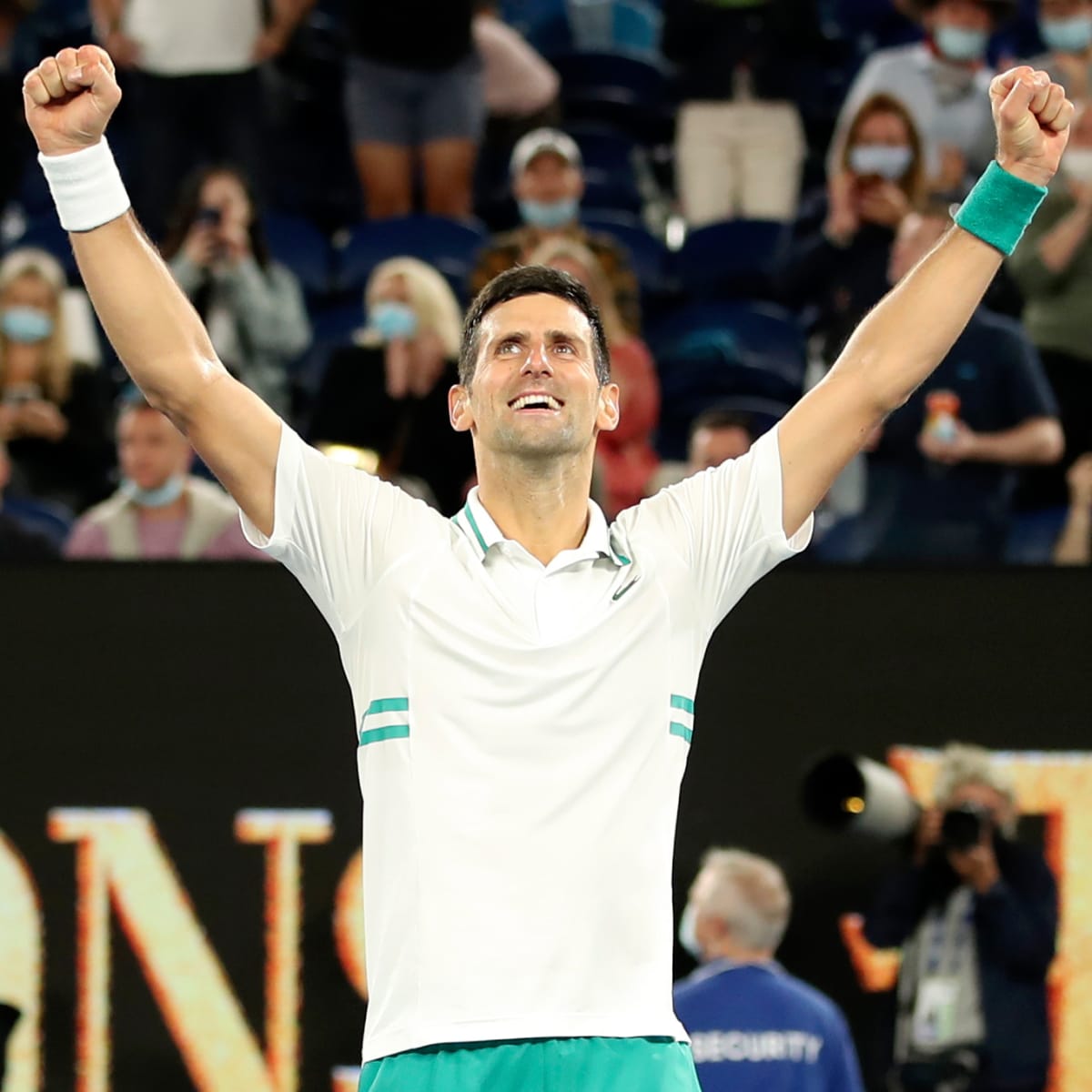 Djokovic agiganta su leyenda en el Abierto de Australia