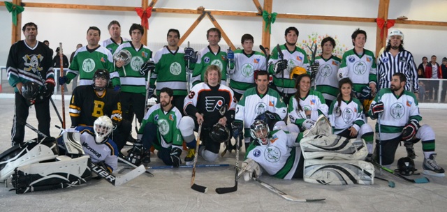 El hockey sobre hielo del CAU en Punta Arenas