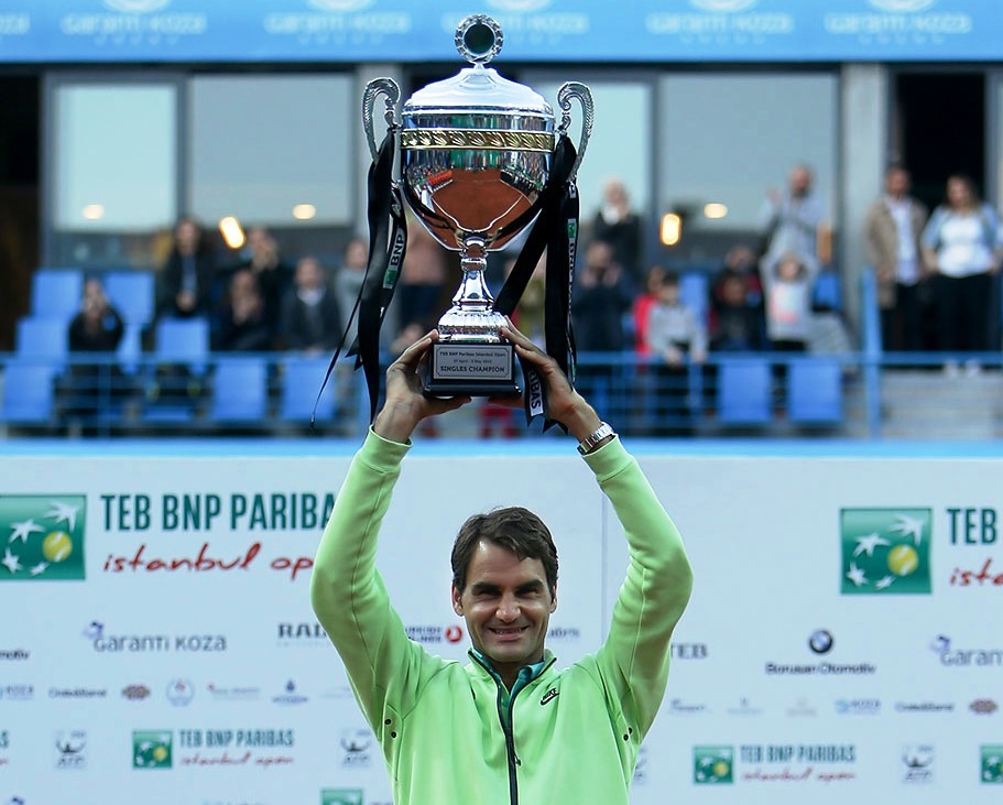 Federer campeón en Estambul