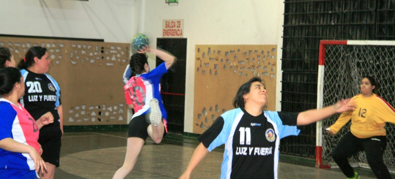 El handball se despidió en la Escuela 3