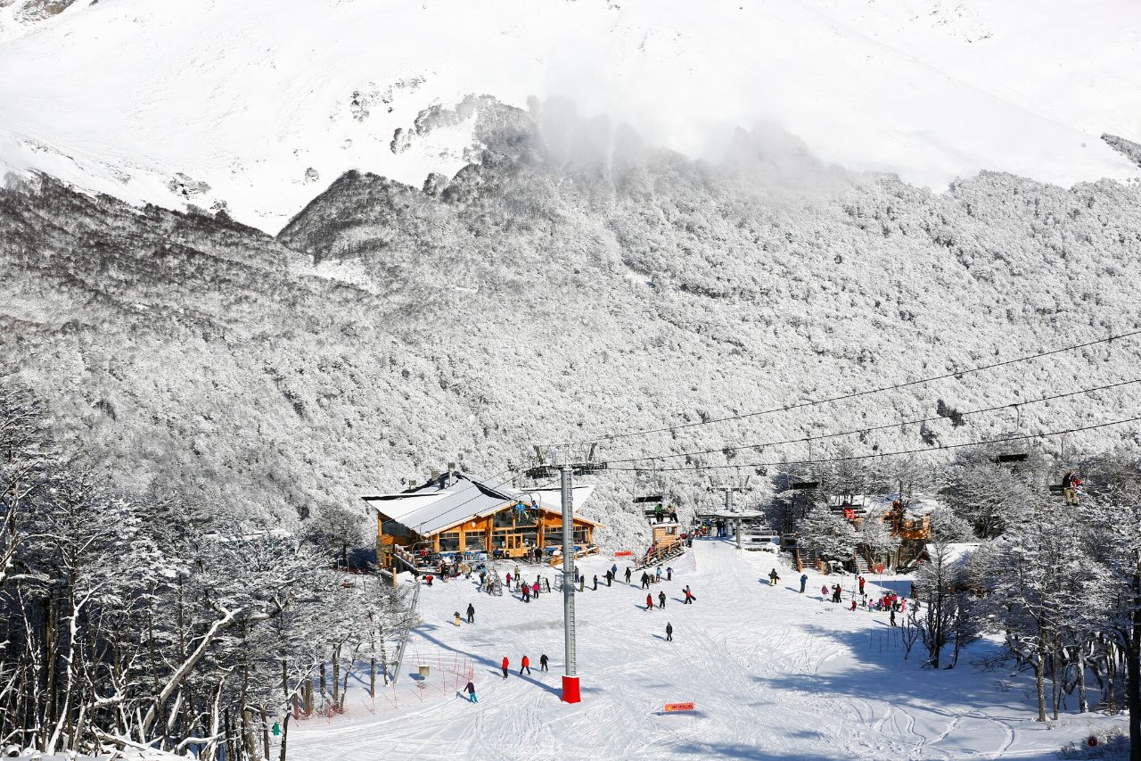 Cerro Castor celebra 20 años de la mejor nieve del país